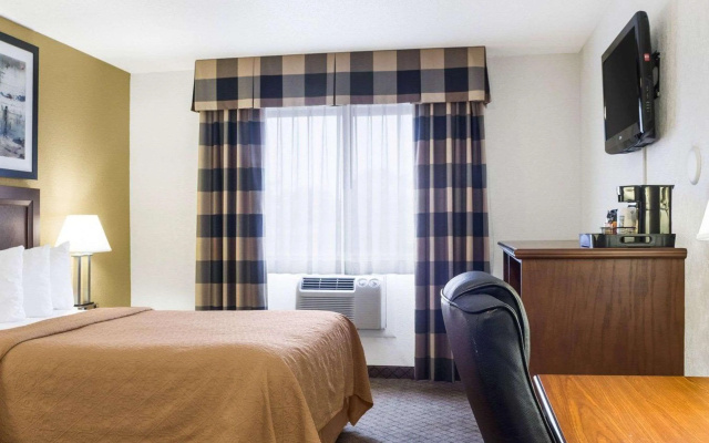 Quality Inn Oacoma - Chamberlain