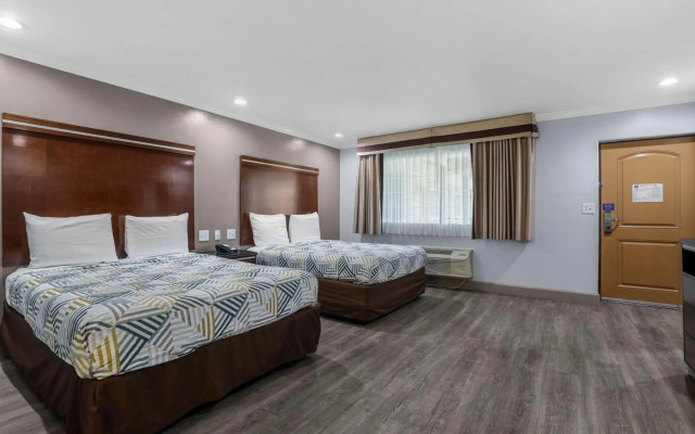 Motel 6 Carlsbad, CA - North
