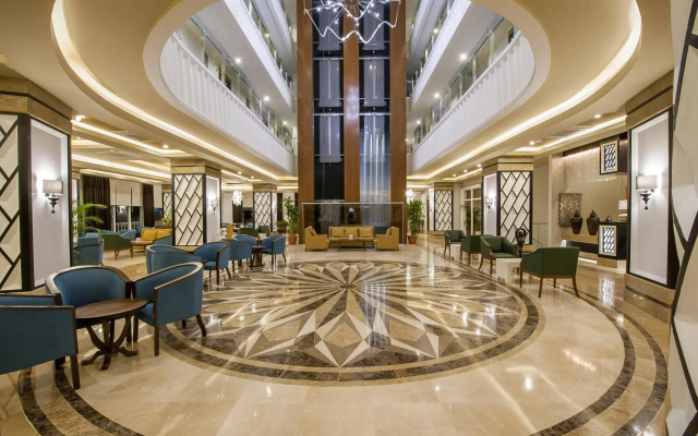 Dream World Resort & Spa