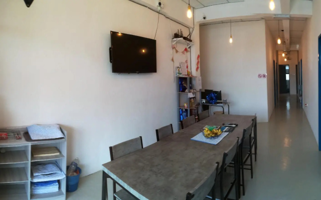 Tempo - Hostel
