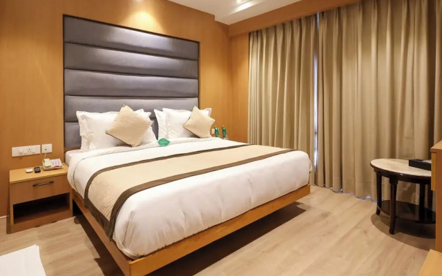 Click Hotel Bhuntar,Kullu-Bhuntar Airport