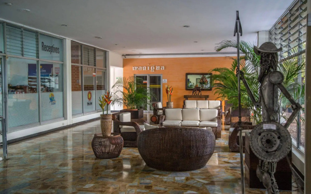 Hotel Del Llano