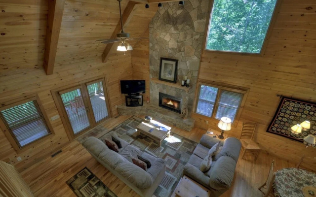 Rock Eagle Hideaway