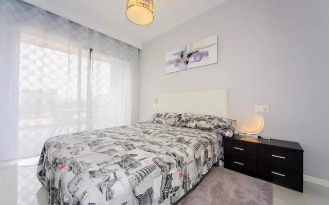 Penthouse 2 bedrooms in Mil Palmeras