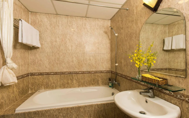 S79 Thanh Thu Hotel
