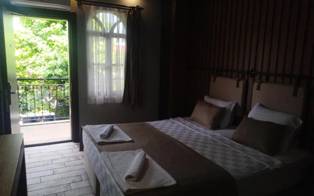 Yolo Otel Dalyan