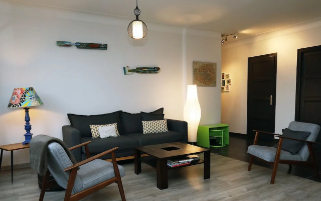 Central, spacious and comfortable 2 bedroom