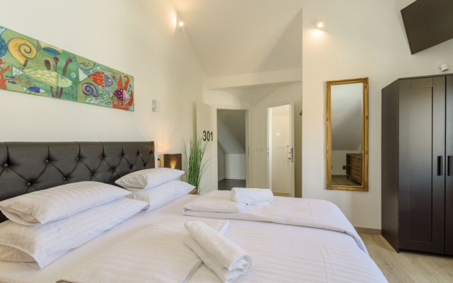 Villa White
