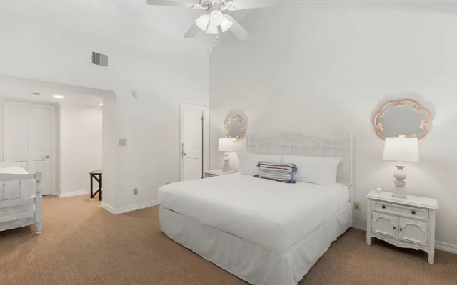 Grandview 2 Bedroom Condo