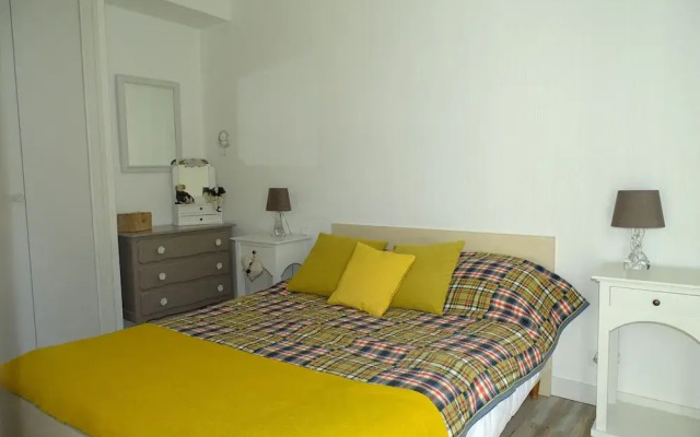 Holiday Home in Quiberon Near by Sandy Beaches