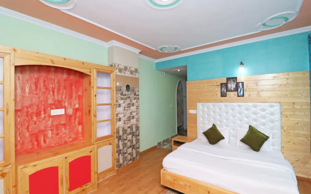 OYO 13743 Home Modern 2BHK Near Mall Road