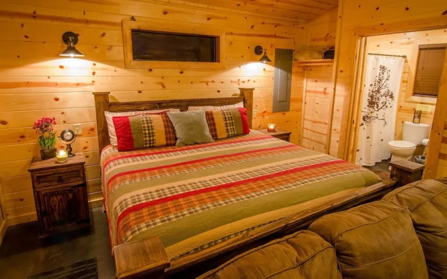 Sunsettin cabin