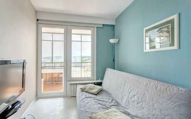 Апартаменты Dom & House - Level Eleven Apartment Sea View комната для гостей
