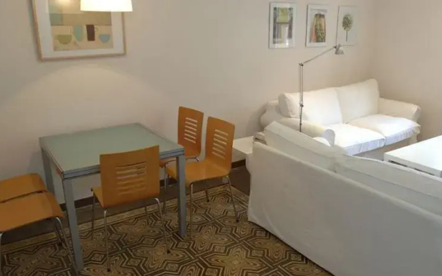 BarcelonaForRent Vila Deluxe Apartments