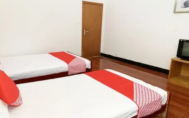 OYO  fuliang hongyuan road hotel
