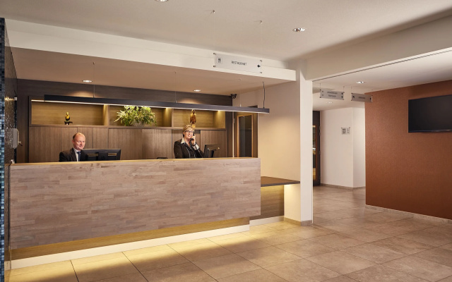 Van Der Valk Hotel Dennenhof