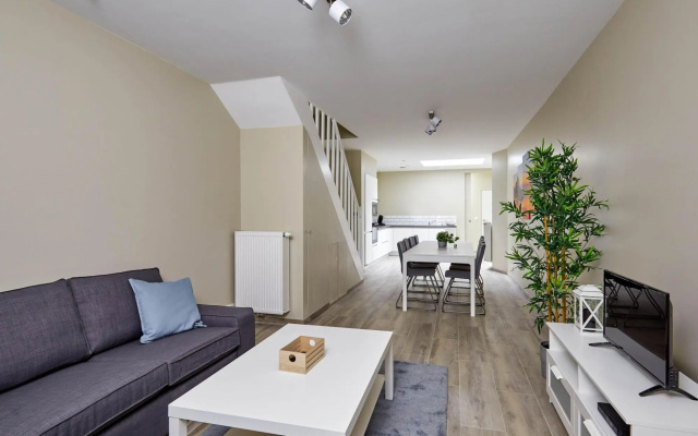 Lovely apartment in Blankenberge with balcony