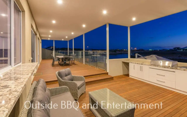 32 Corella Court