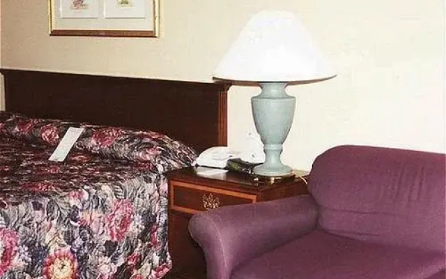 Northeast Inn and Conference Center