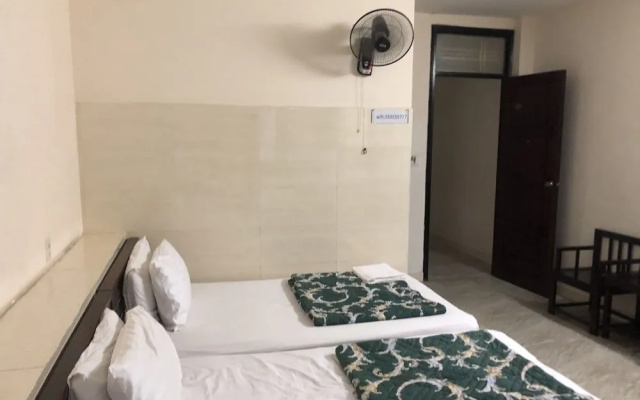 OYO 1171 Tay Hai Hotel
