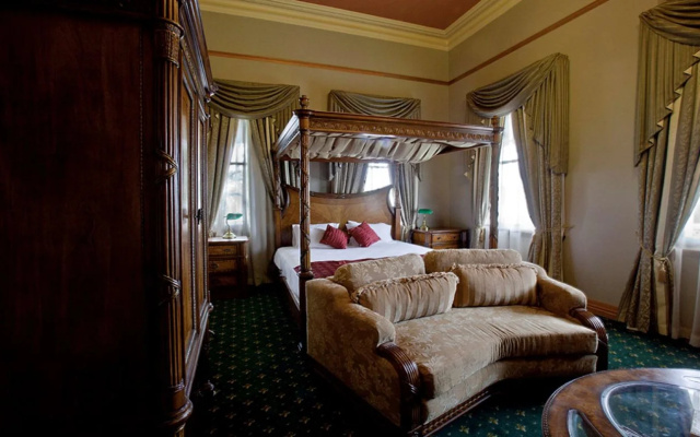 Denison Boutique Hotel
