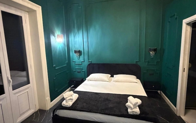 Four Rooms Luxury Suite