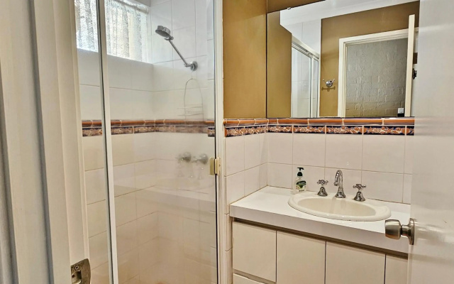 Riverview Holiday Apartment 13 - Kalbarri, WA