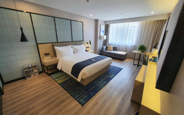 Echarm Hotel Yingshang Wuzhou Wanhui Square