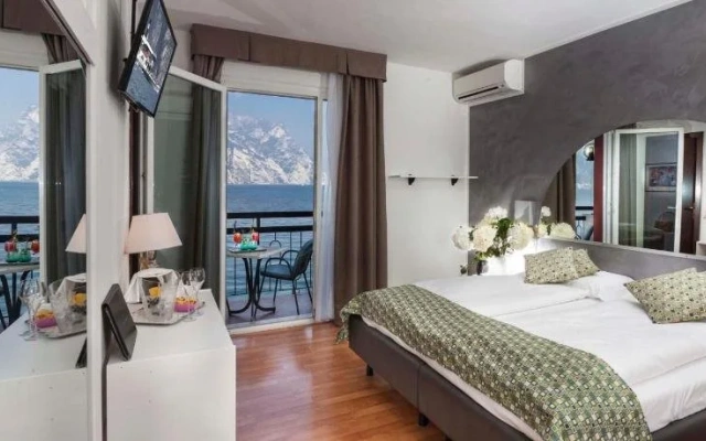 Hotel Villa Monica
