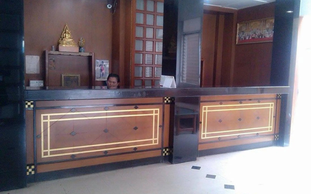 Petch Pailyn Hotel