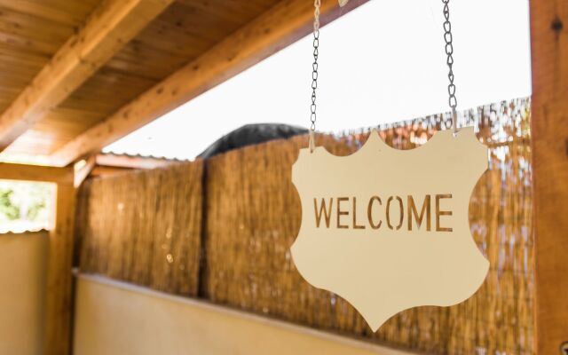 Отель Tourist House Италия, Остия-Антика - отзывы, цены и фото номеров - забронировать отель Tourist House онлайн вид на фасад