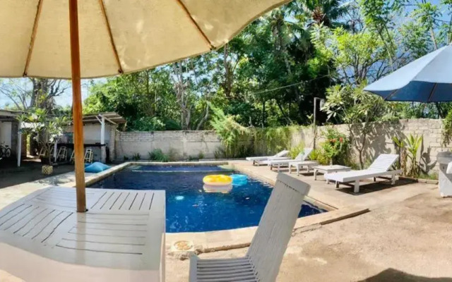 Santai Bungalow