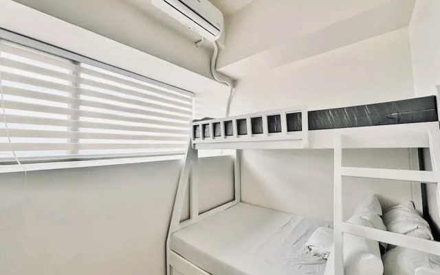 Budget Bunk Studio Comfort