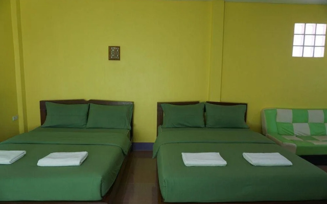 Ban Sabai Dee Resort 1