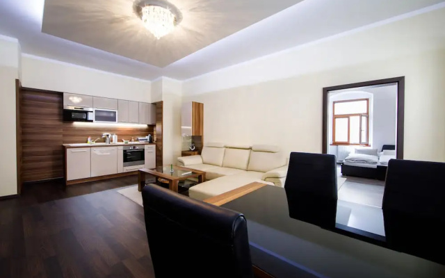APLEND CITY Apartments Na Vršku