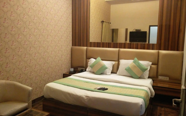 Rupam Hotel