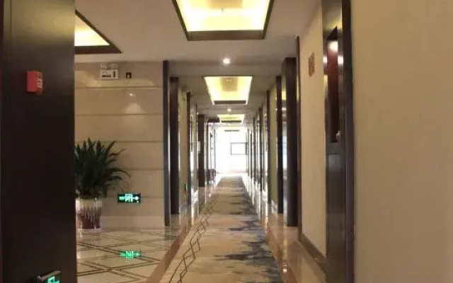 Hongyuan Era Hotel