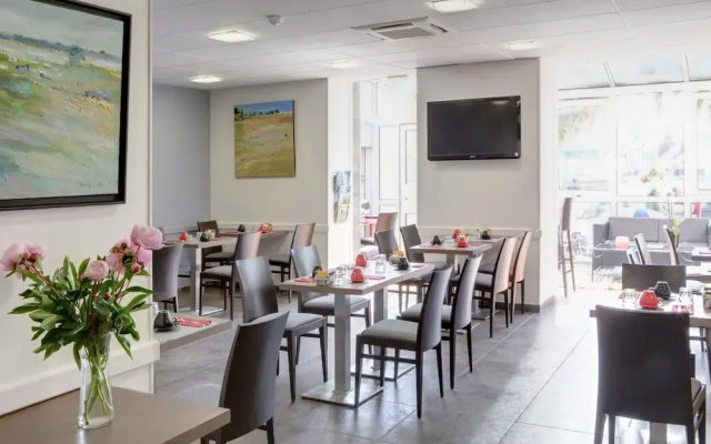 Best Western Le Benhuyc