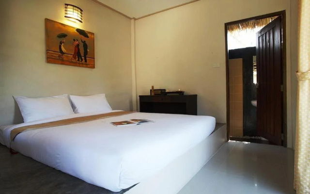 Hutcha Resort