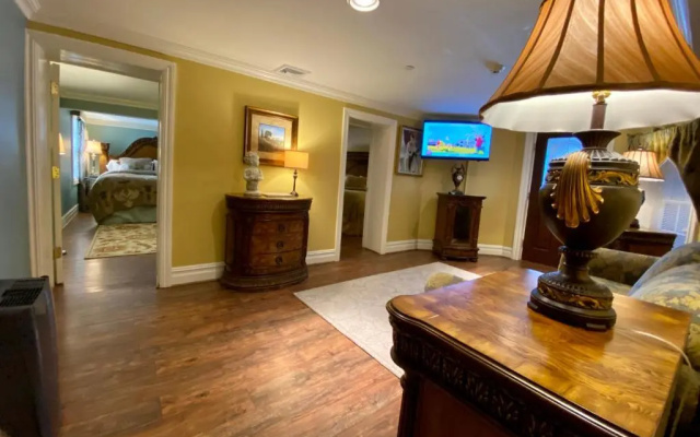 Atlantis Inn Luxury Bed and Breakfast