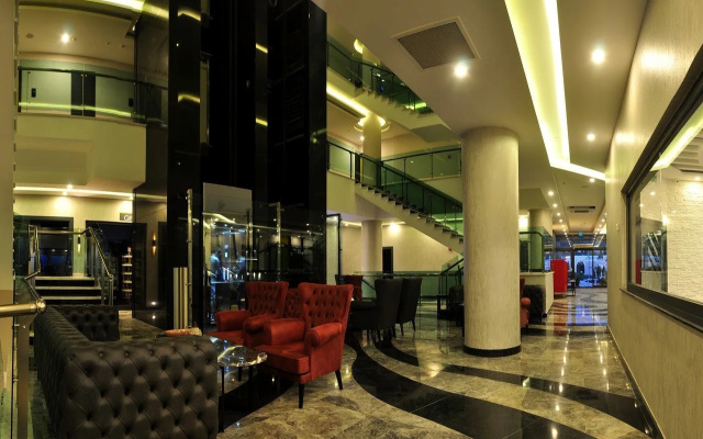 Campus Hill Hotel