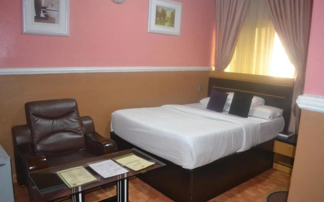 Sweet Savor Hotels & Suites
