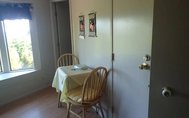 Amity Bed & Breakfast