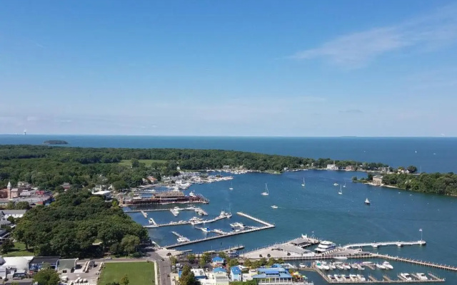 Put in Bay Island Club 56