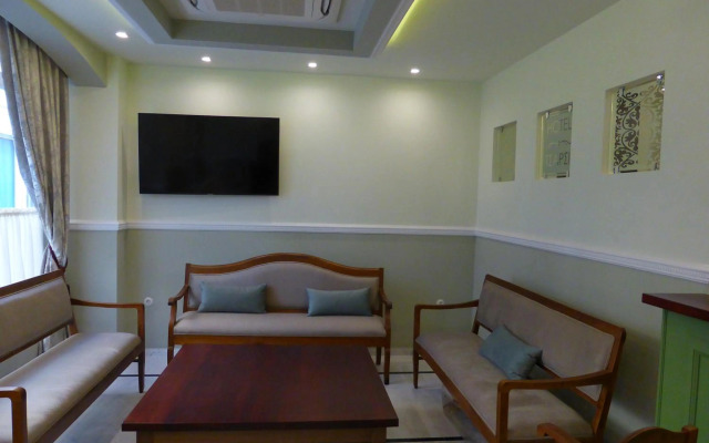 Hotel Tsarsi