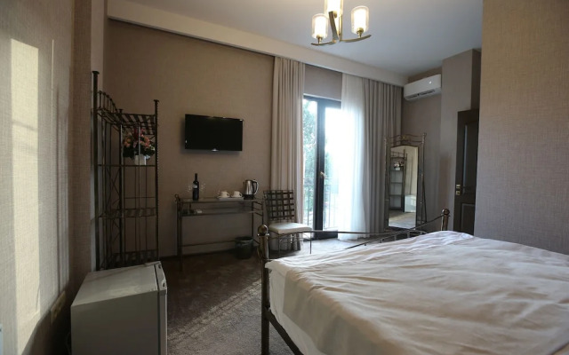 Отель Golden Nugget Tbilisi