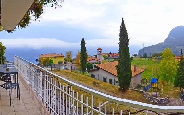 Casa Piccini garden by Gardadomusmea