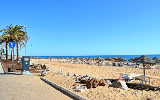 Quarteira Beach Apartment