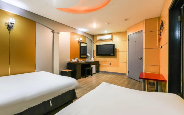 Cara Motel Jongno