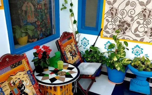 The Coral House Homestay by the Taj